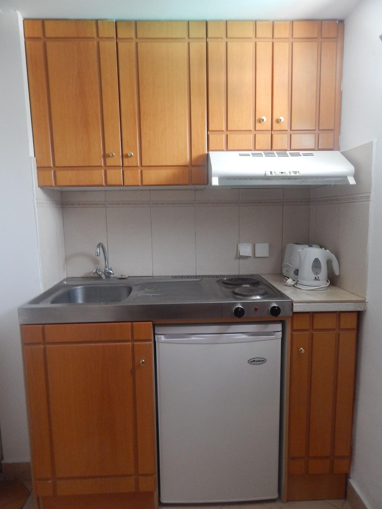 Anaxos Gardens Aparthotel Екстериор снимка