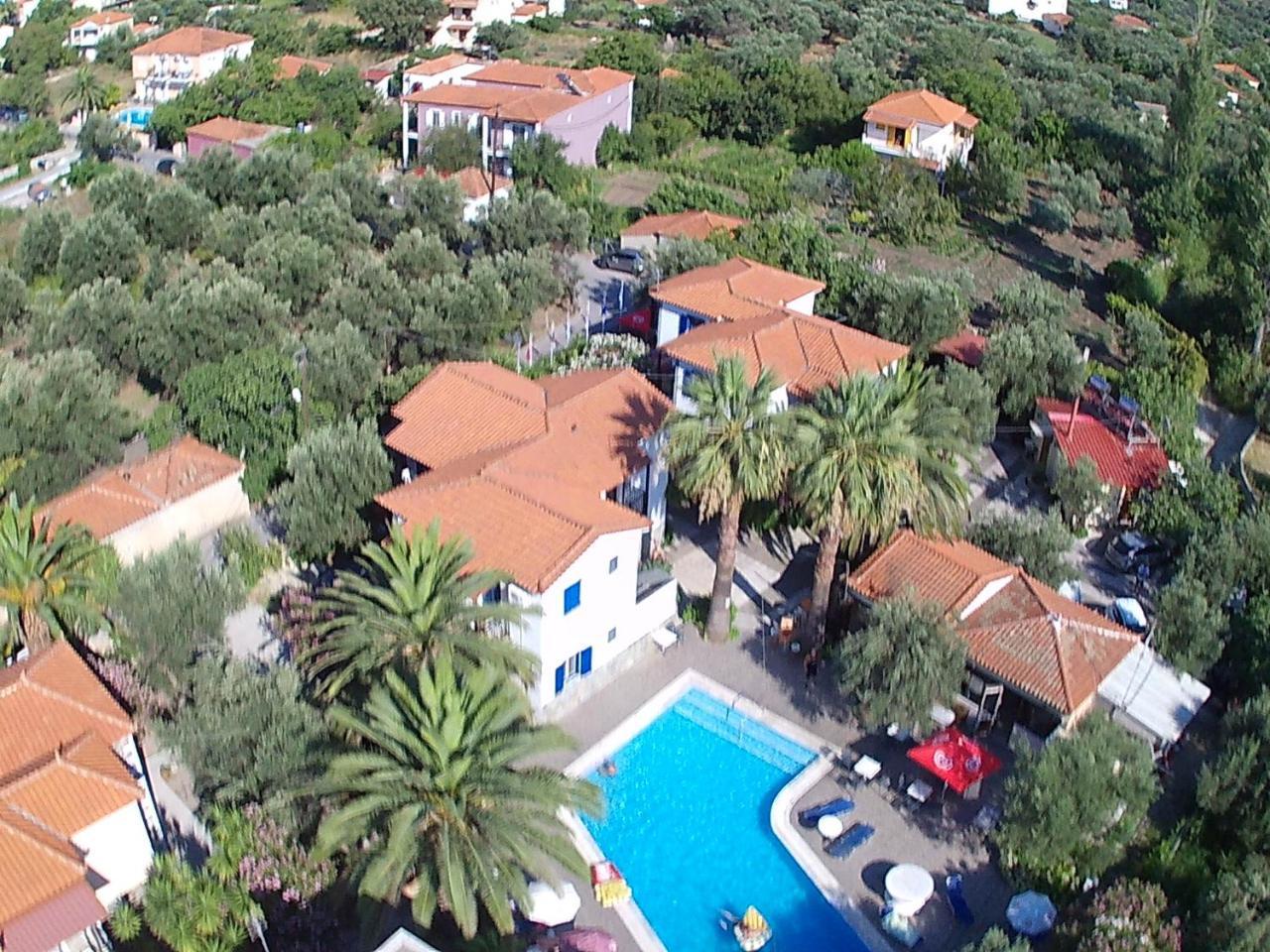 Anaxos Gardens Aparthotel Екстериор снимка