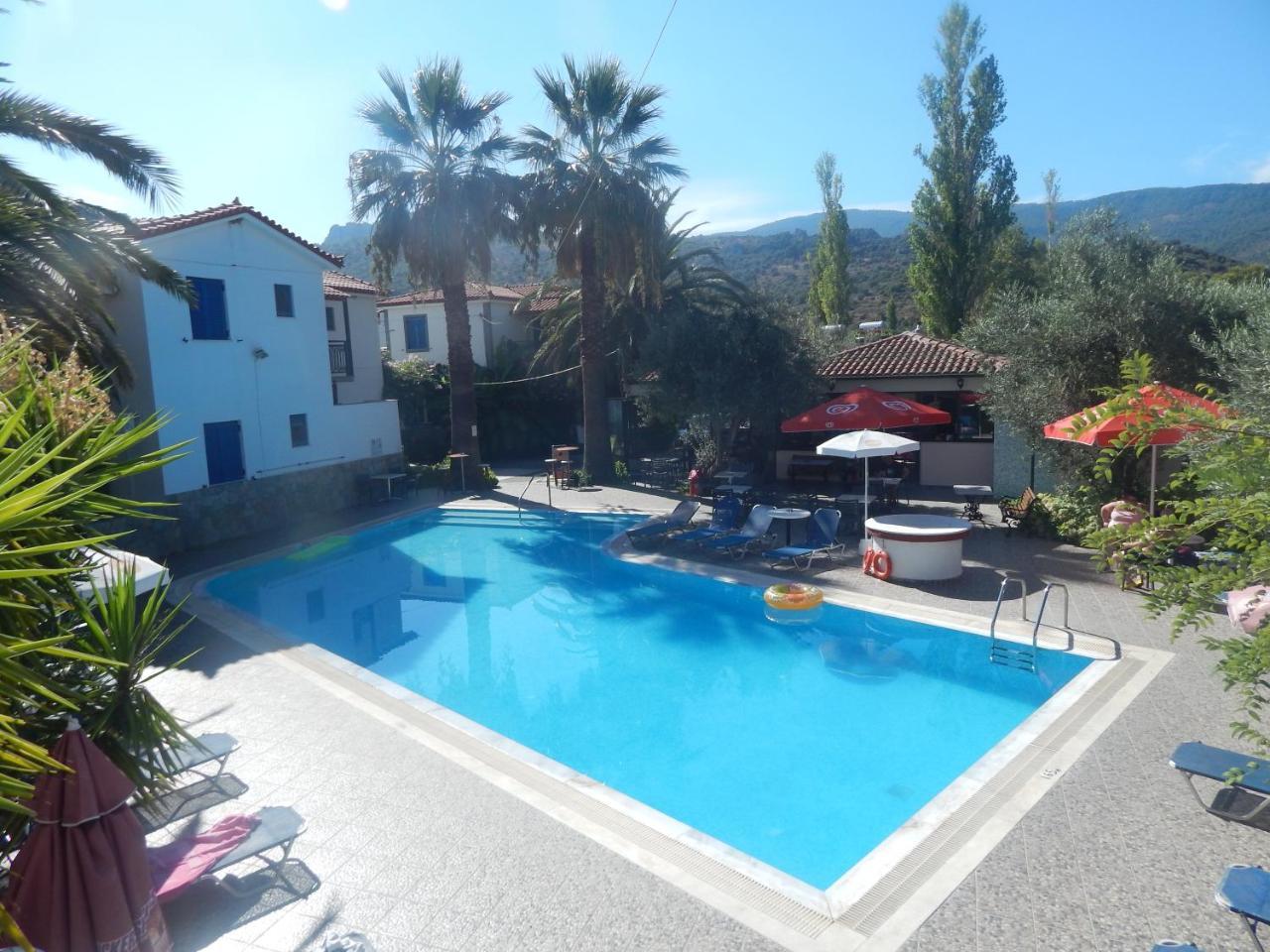 Anaxos Gardens Aparthotel Екстериор снимка