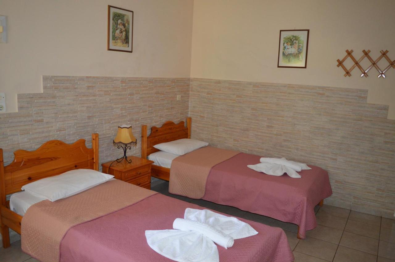 Anaxos Gardens Aparthotel Екстериор снимка